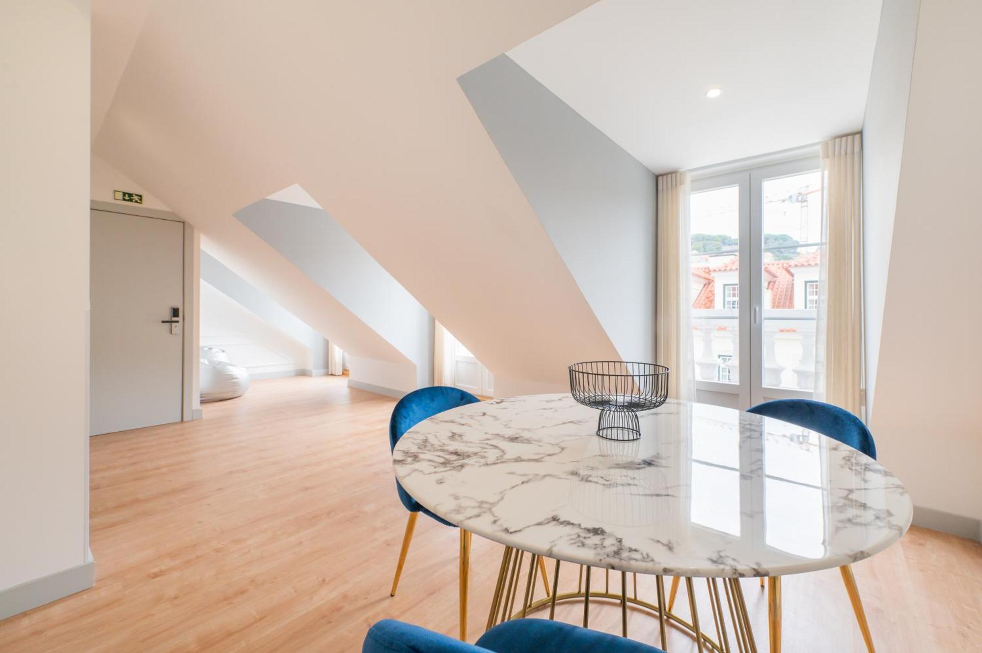 Apartamento Via Augusta 129 *